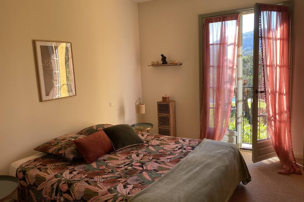 Photo of Bedroom in Le Bar-sur-Loup