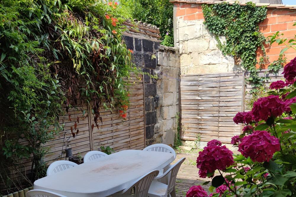 Photo of Outdoor in Le Bouscat
