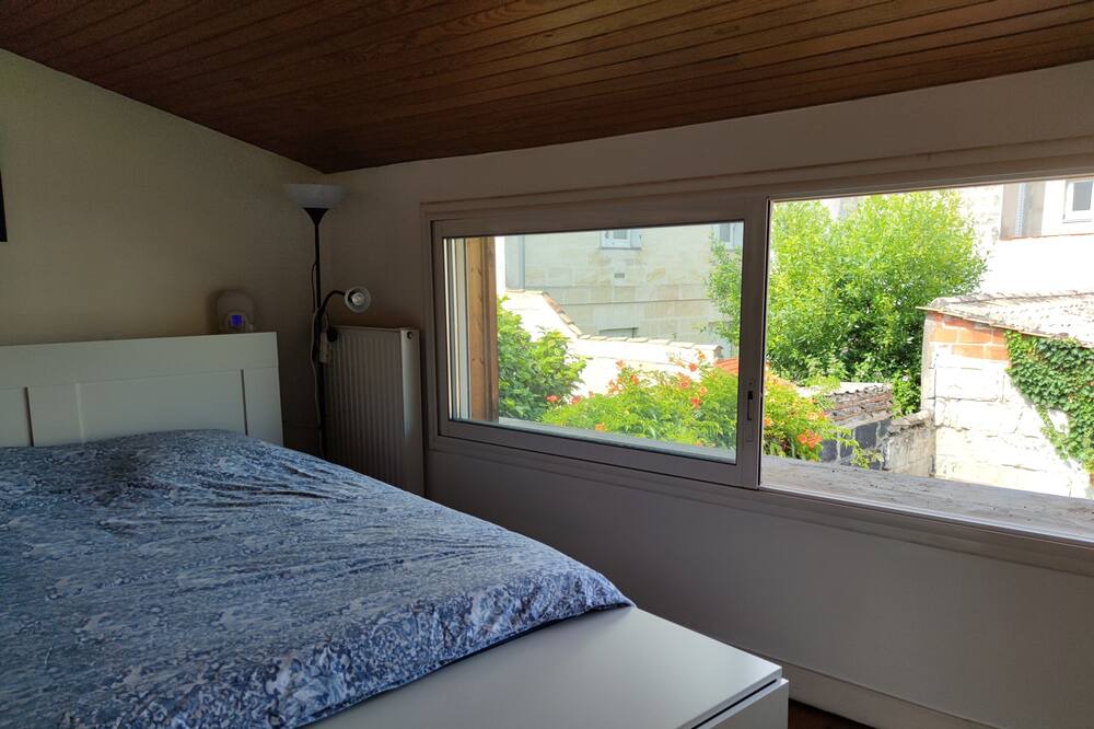 Photo of Bedroom in Le Bouscat
