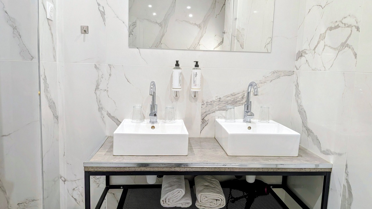 Photo of Bathroom in 6th Arrondissement