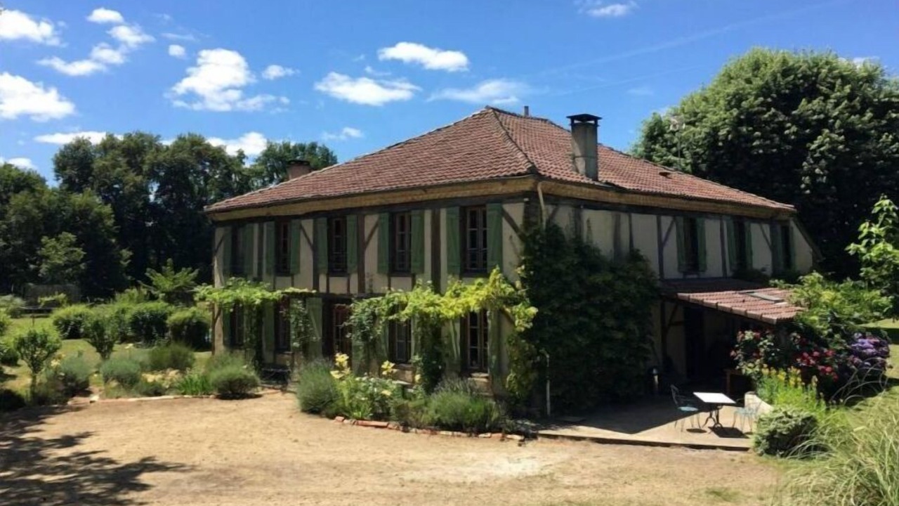 Photo of Outdoor in Sabres