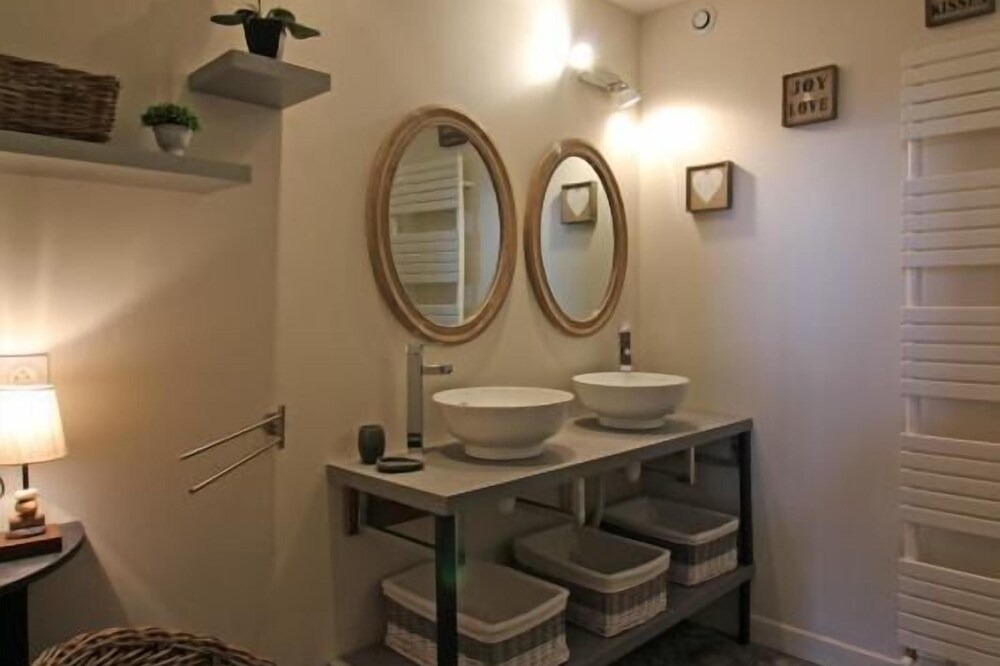 Photo of Bathroom in Morizes