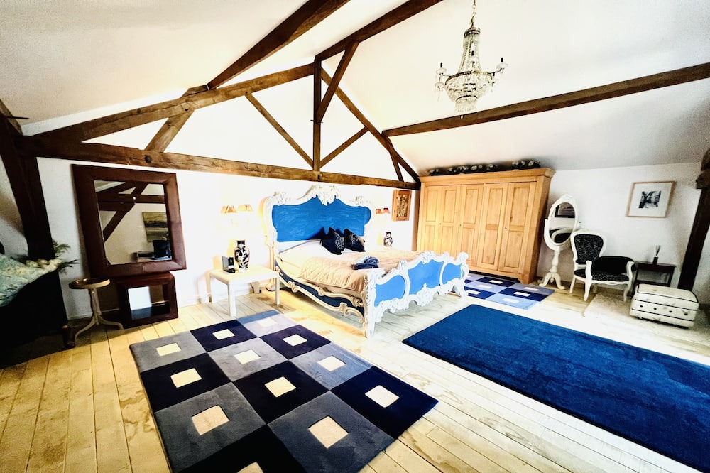 Photo of Bedroom in Saint-Pierre-le-Moutier