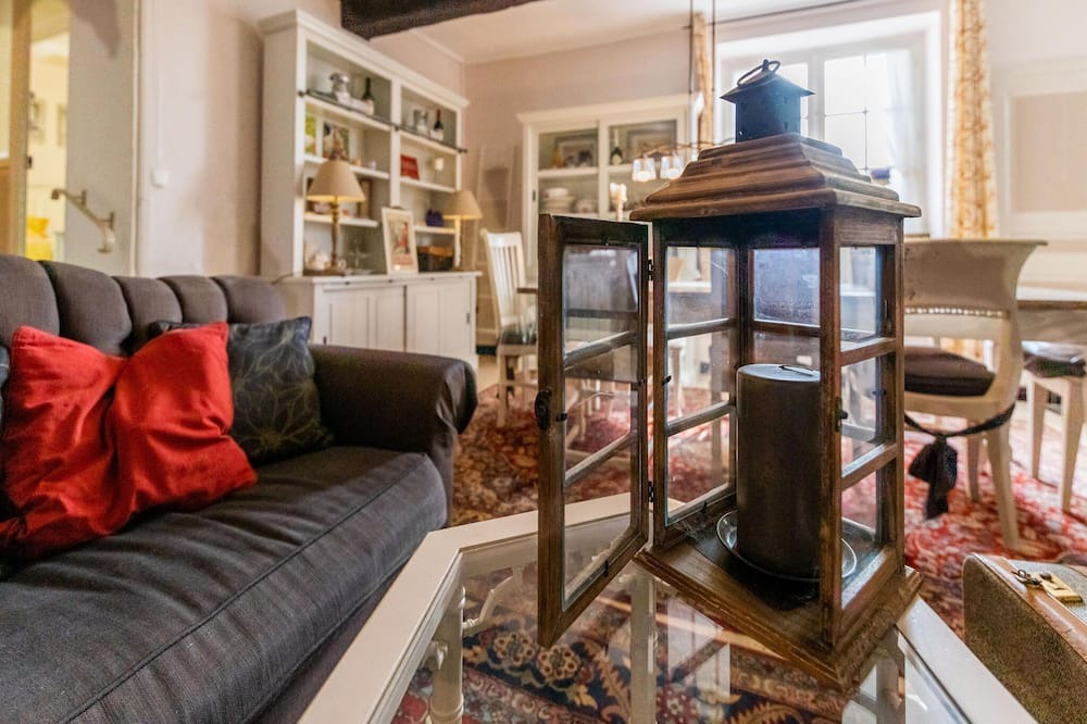 Photo of Livingroom in Dun-sur-Grandry