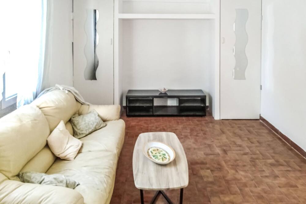 Photo of Bedroom in Vitrolles
