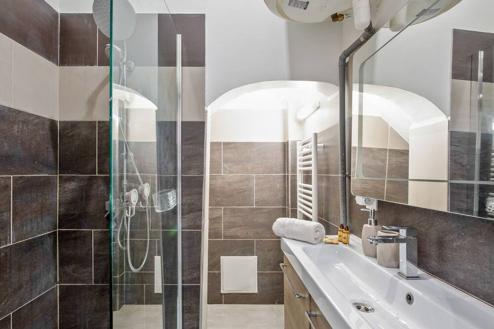 Photo of Bathroom in Le Rouet