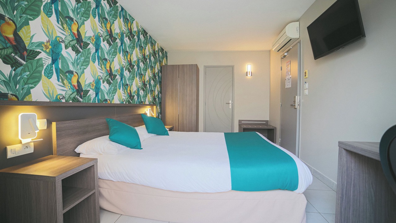 Photo of Bedroom in Sanary-sur-Mer
