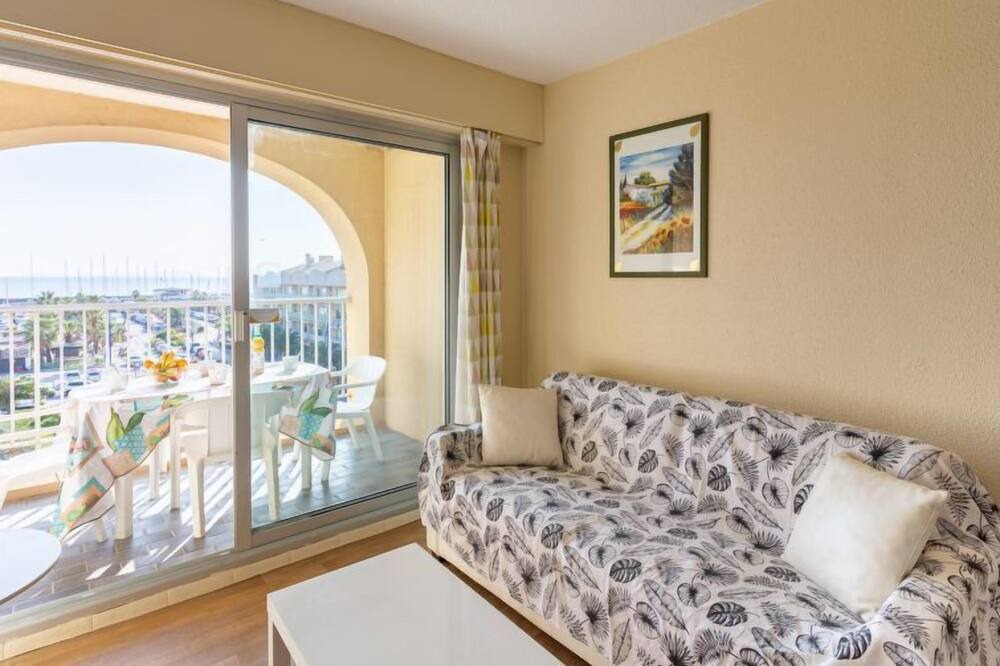 Photo of Livingroom in Hyeres