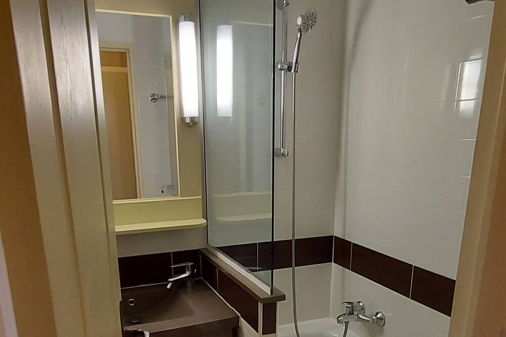 Photo of Bathroom in Le Dramont
