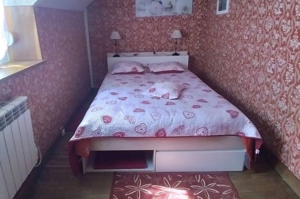 Photo of Bedroom in La Collancelle