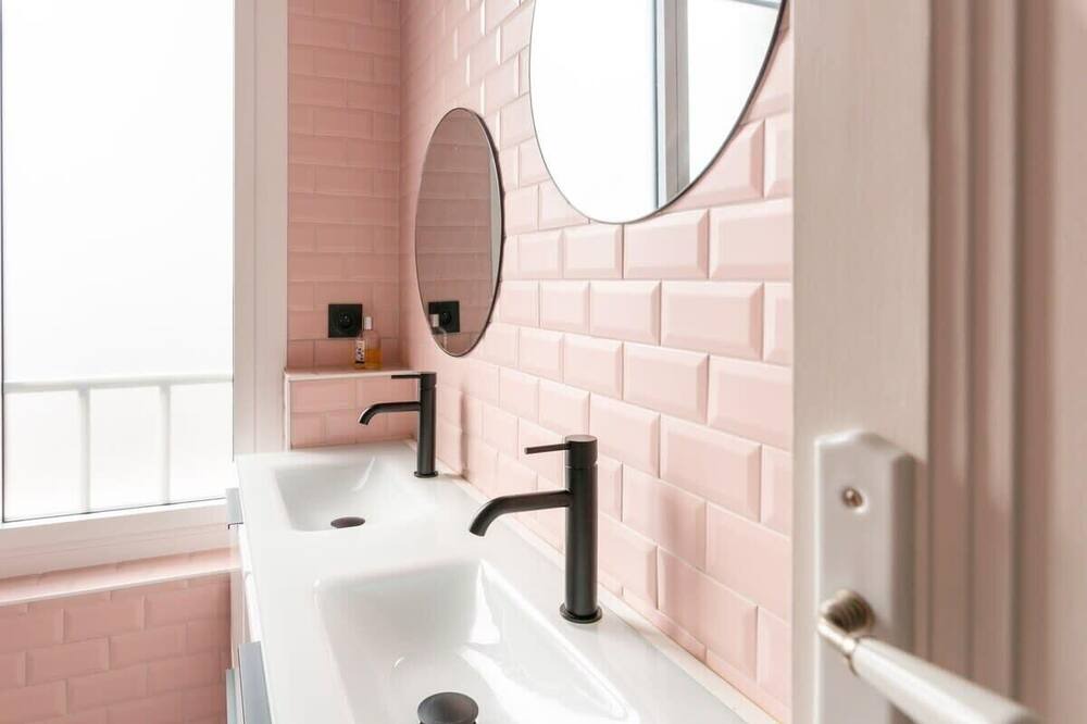 Photo of Bathroom in Le Bouscat