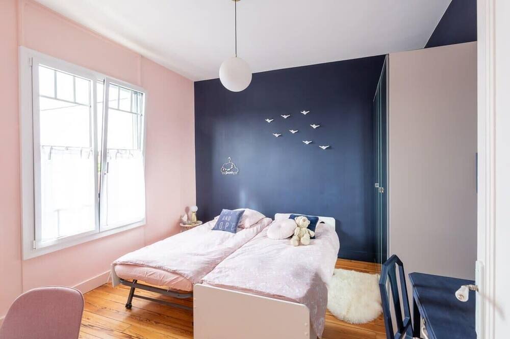 Photo of Bedroom in Le Bouscat