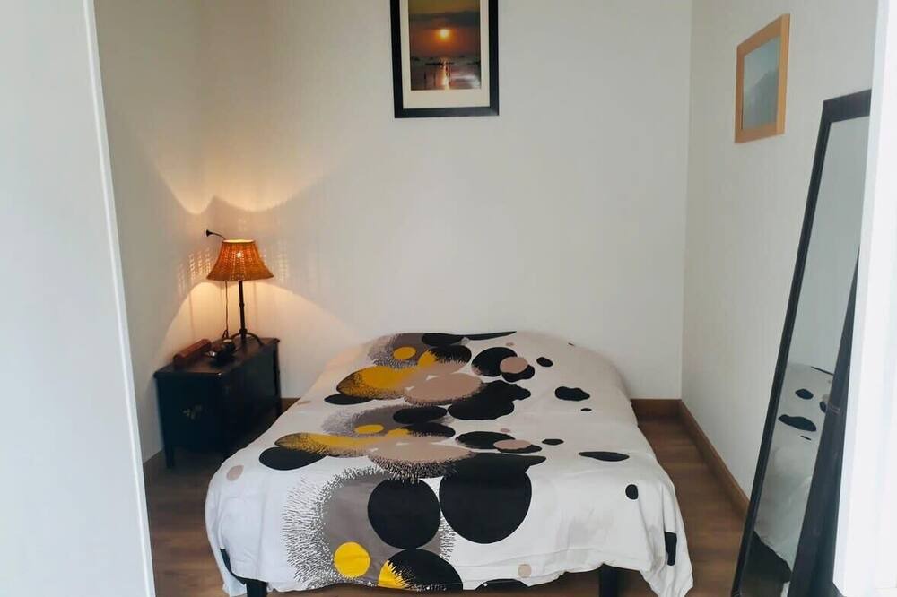 Photo of Bedroom in Le Bouscat