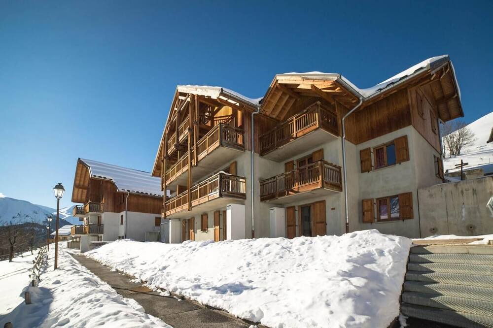 Photo of Outdoor in Albiez-le-Vieux