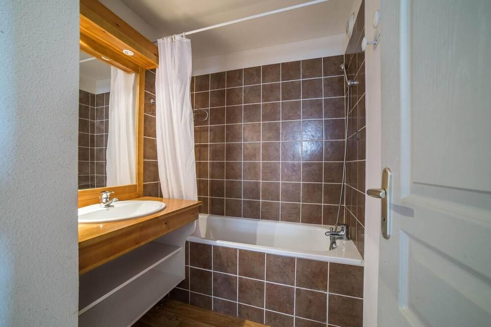 Photo of Bathroom in Albiez-le-Vieux