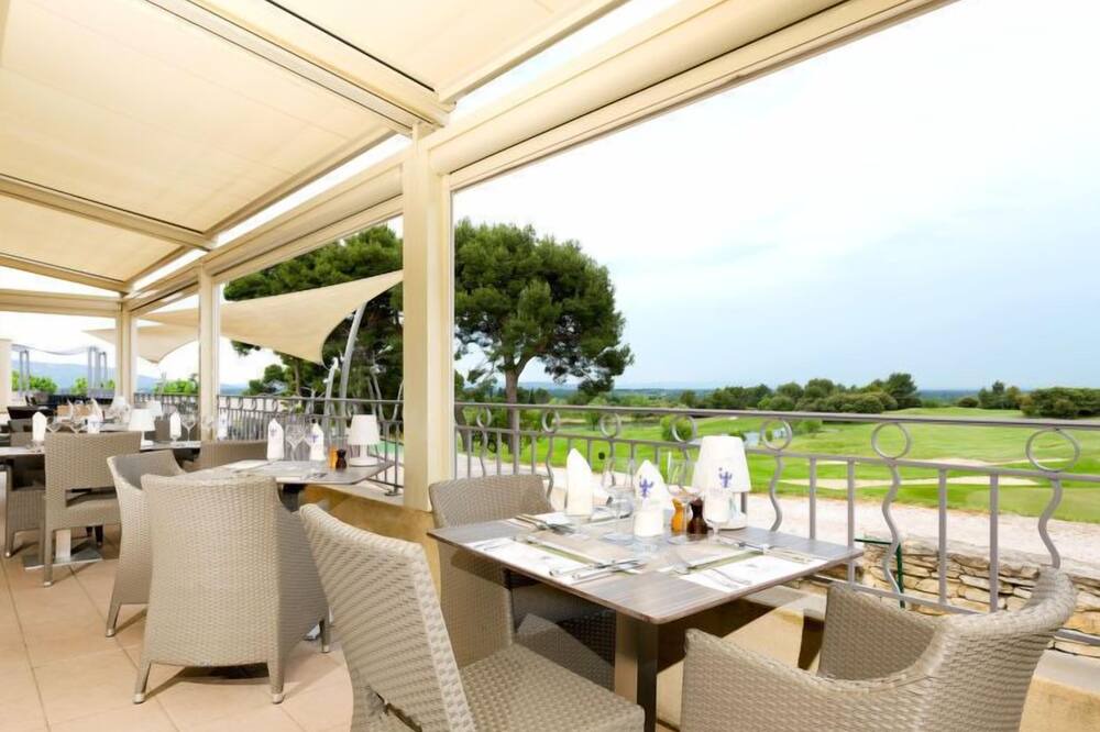 Photo of Patio Balcony in Saumane-de-Vaucluse
