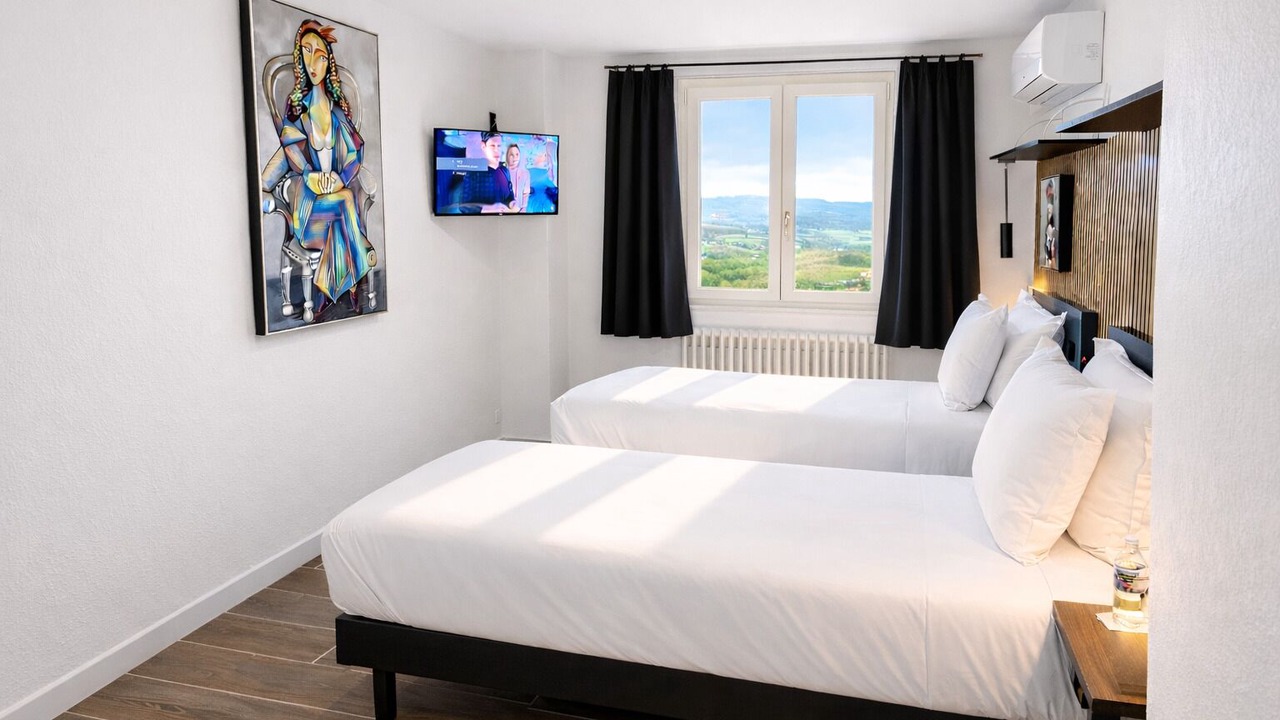 Photo of Bedroom in Chateau-Chinon