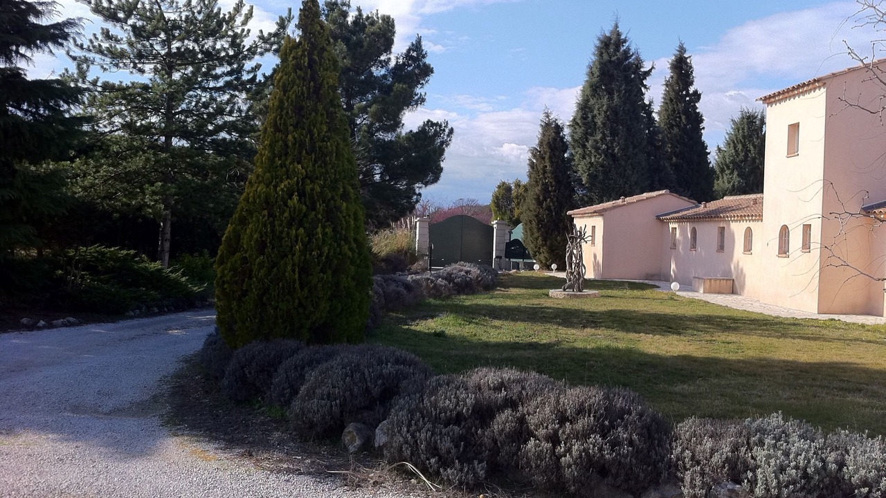 Photo of Outdoor in Rousset