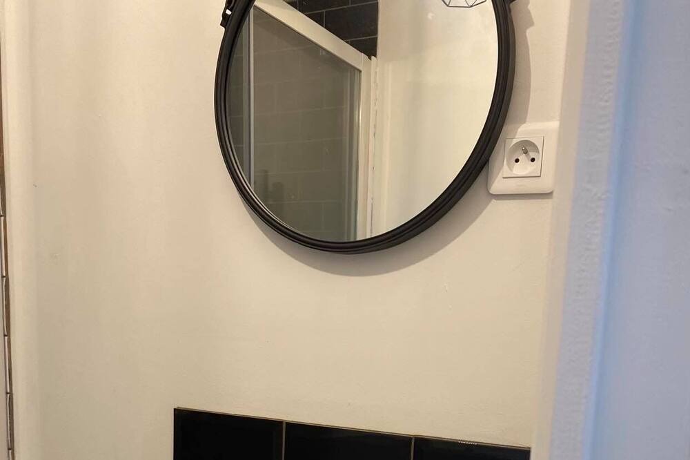 Photo of Bathroom in Saint-Satur