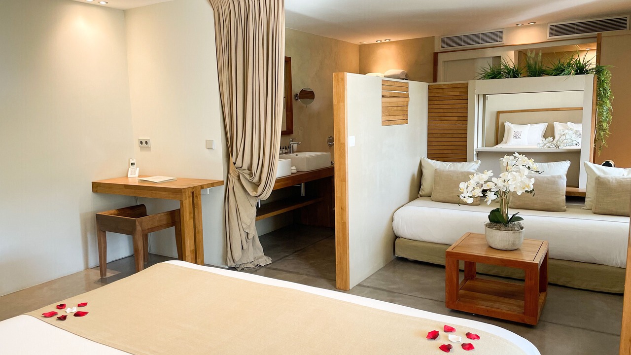 Photo of Bedroom in Riou - Petit Juas - Av de Grasse