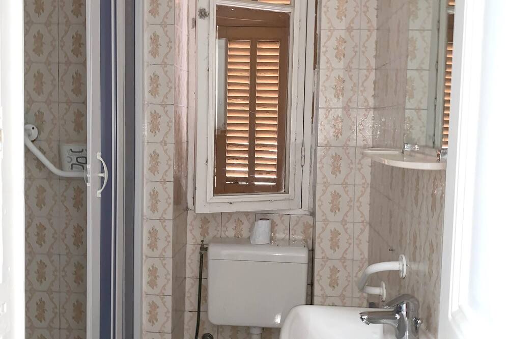 Photo of Bathroom in La Californie
