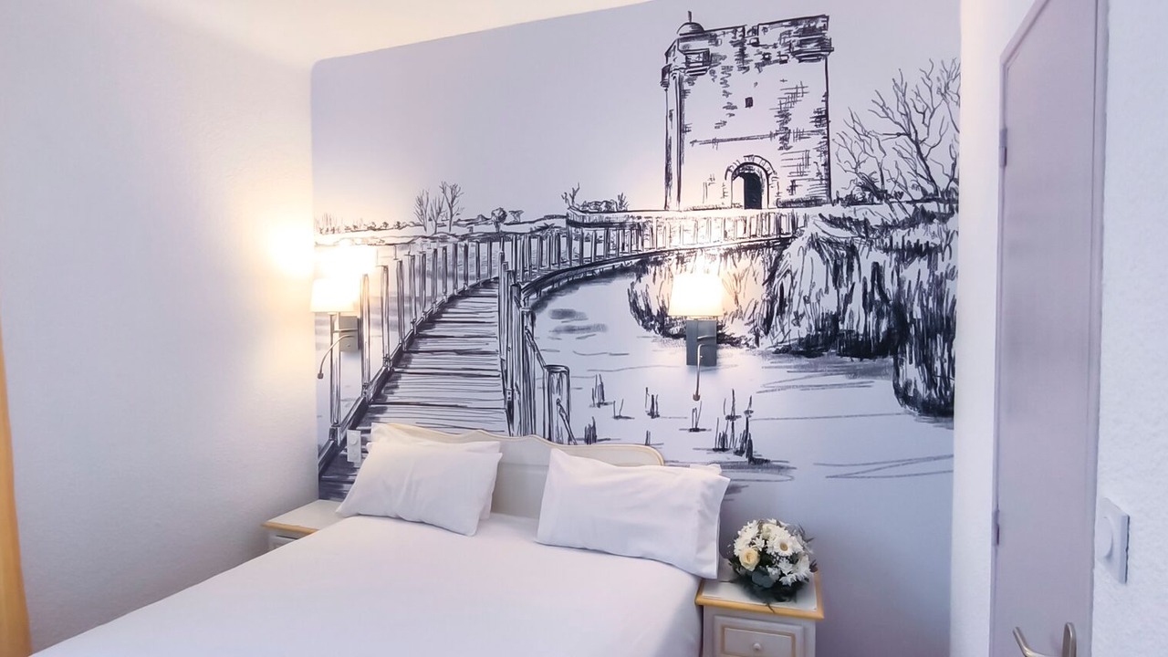 Photo of Bedroom in Beaucaire