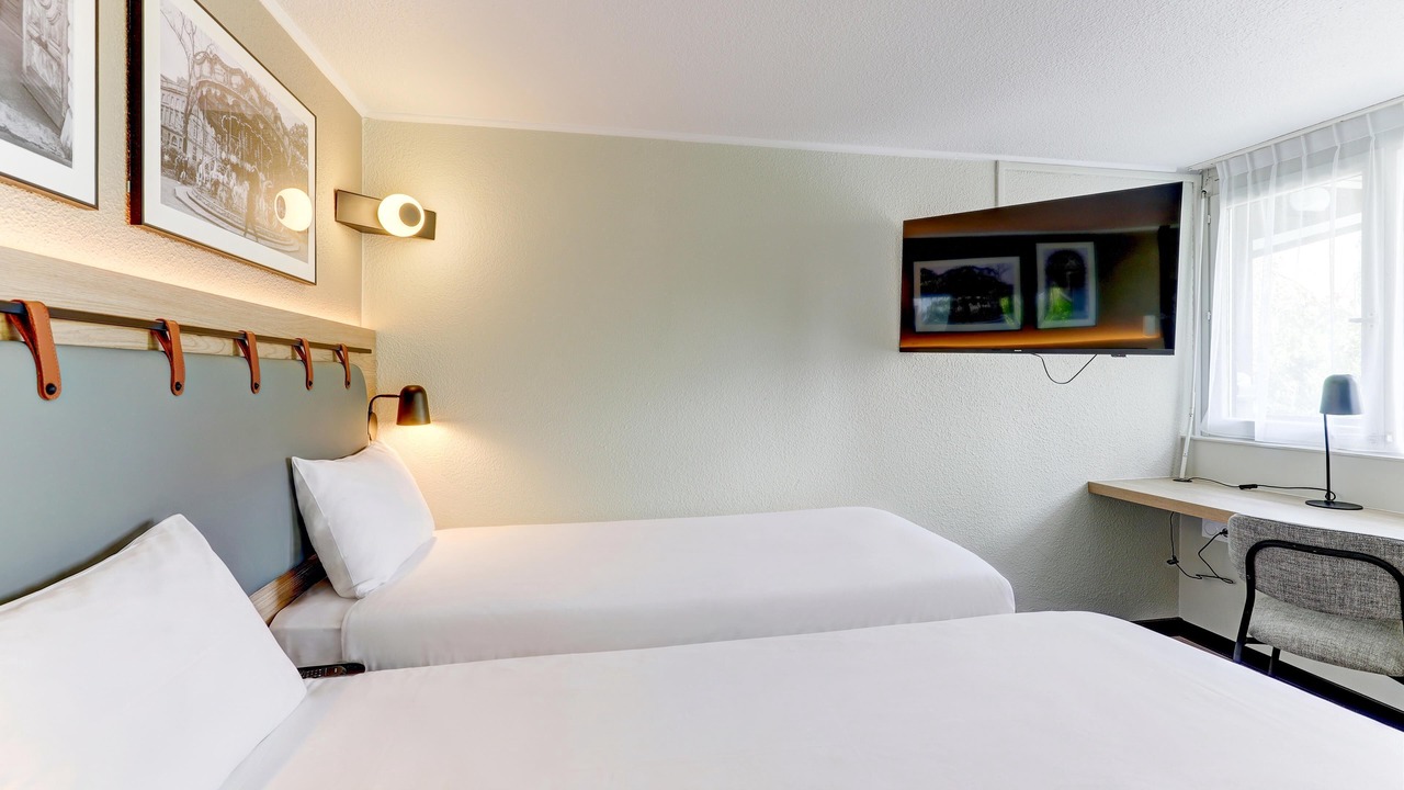 Photo of Bedroom in Avermes
