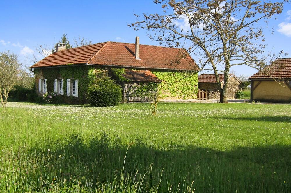 Photo of Others in Saint-Amand-de-Coly