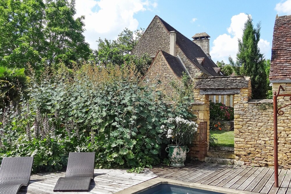 Photo of Outdoor in Saint-Amand-de-Coly