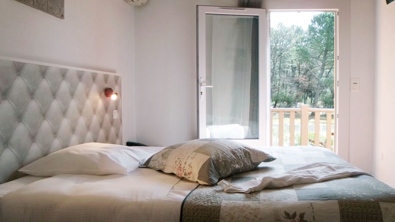 Photo of Bedroom in Roussillon