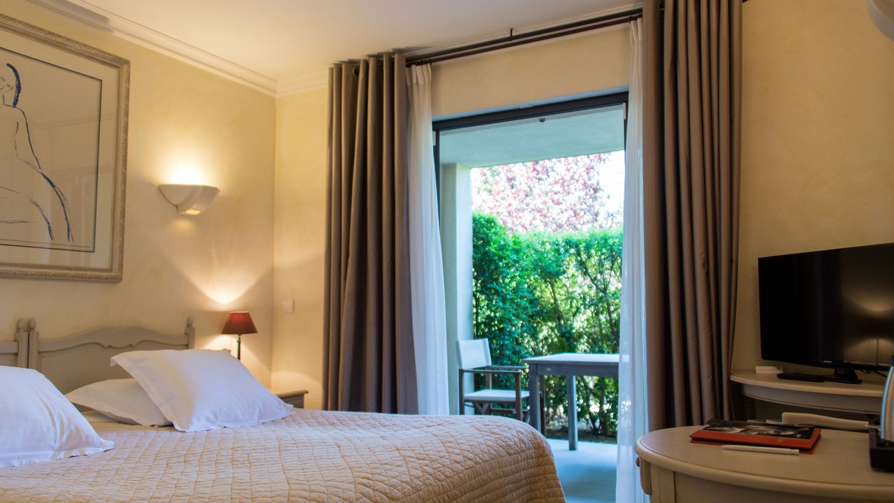 Photo of Bedroom in Paradou