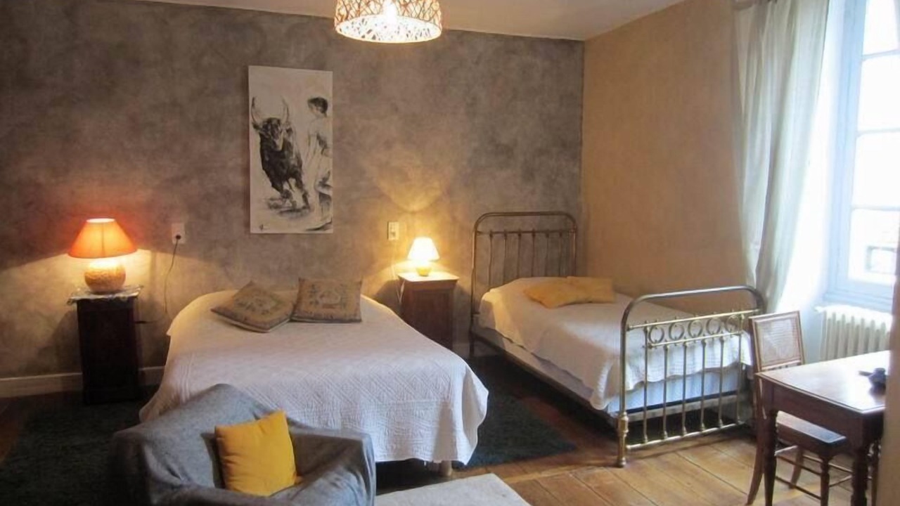 Photo of Bedroom in Champagne-et-Fontaine