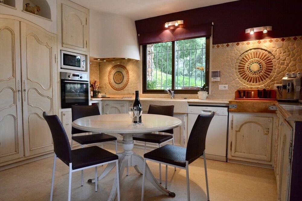 Photo of Kitchen in Saint-Paul-de-Vence