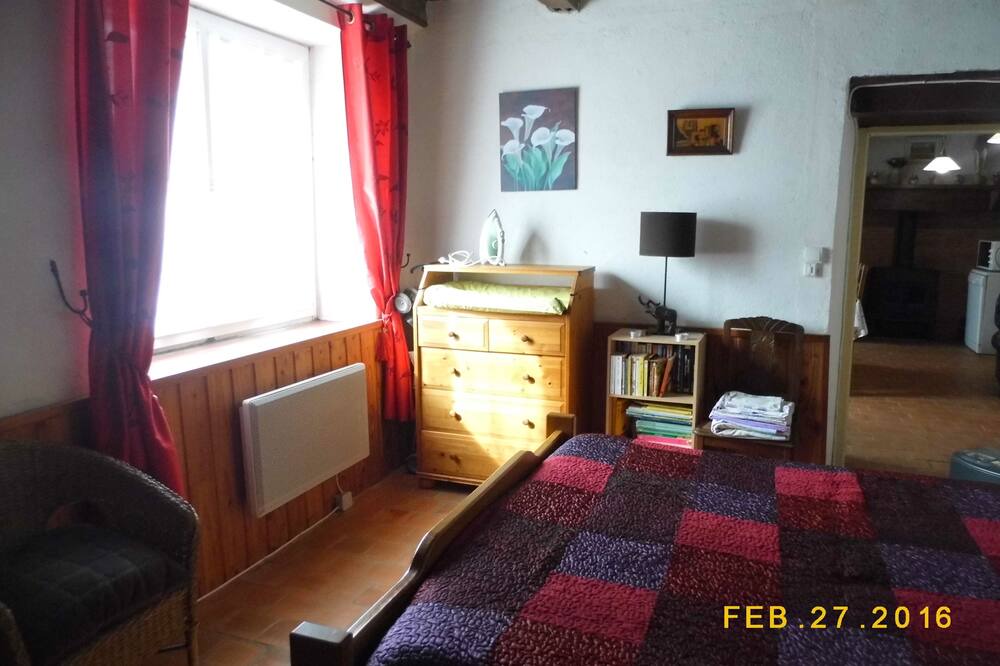 Photo of Bedroom in La Collancelle