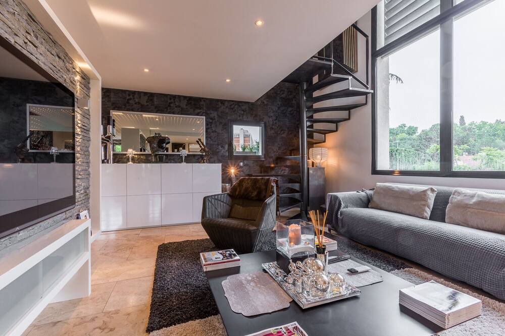 Photo of Livingroom in Sud