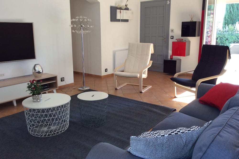 Photo of Livingroom in Le Beausset