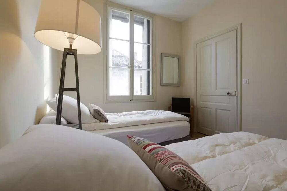 Photo of Bedroom in Avignon City Centre