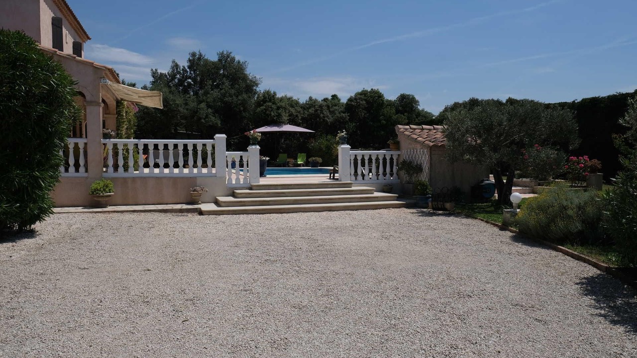 Photo of Outdoor in Aureille