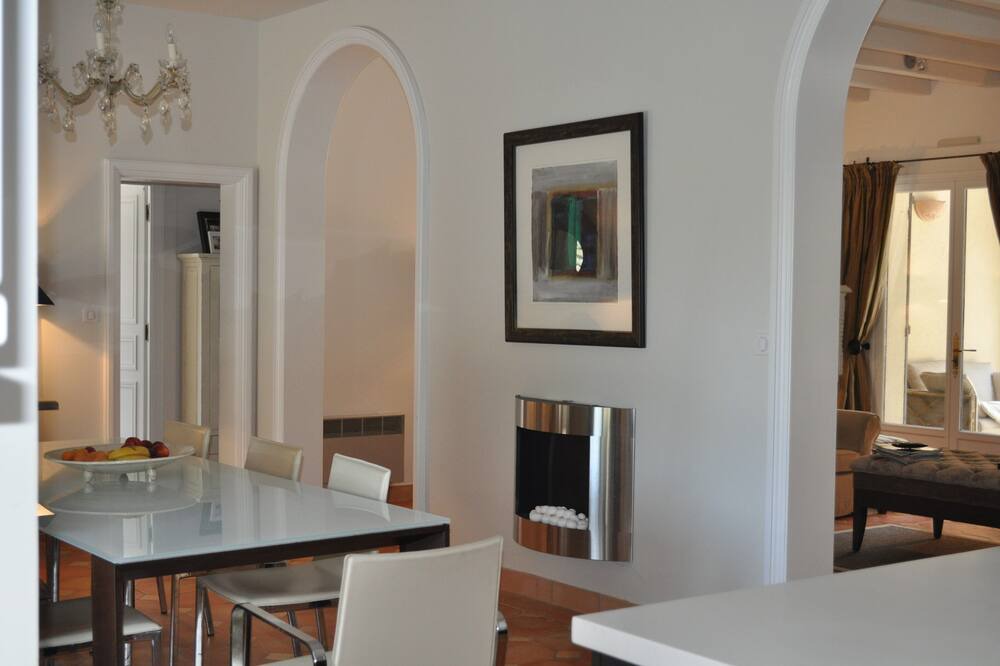 Photo of Bedroom in Sauveterre-De-Guyenne