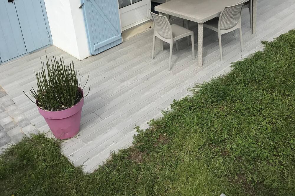 Photo of Patio Balcony in Saint-Clement-des-Baleines