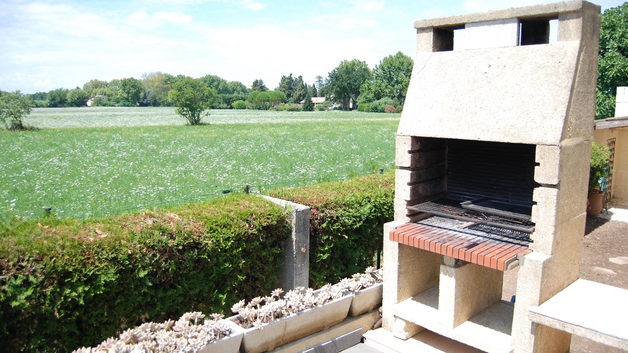 Photo of Outdoor in Montfavet