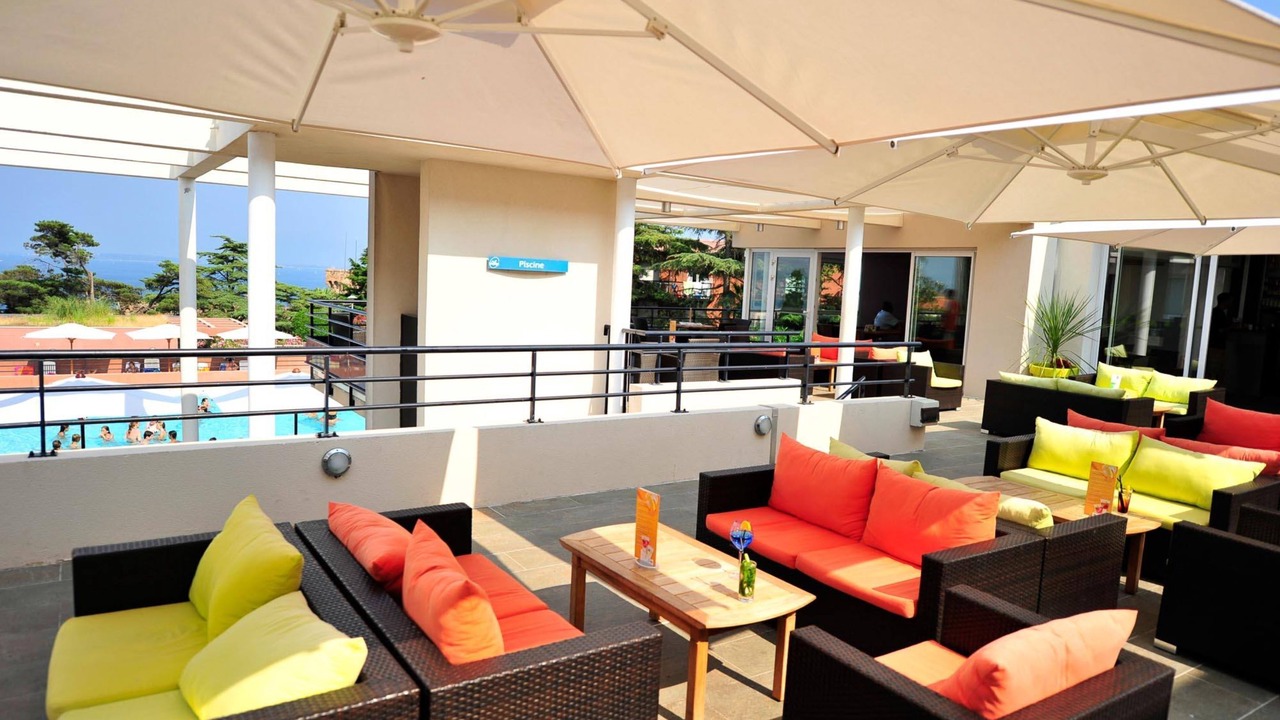 Photo of Patio Balcony in La Napoule