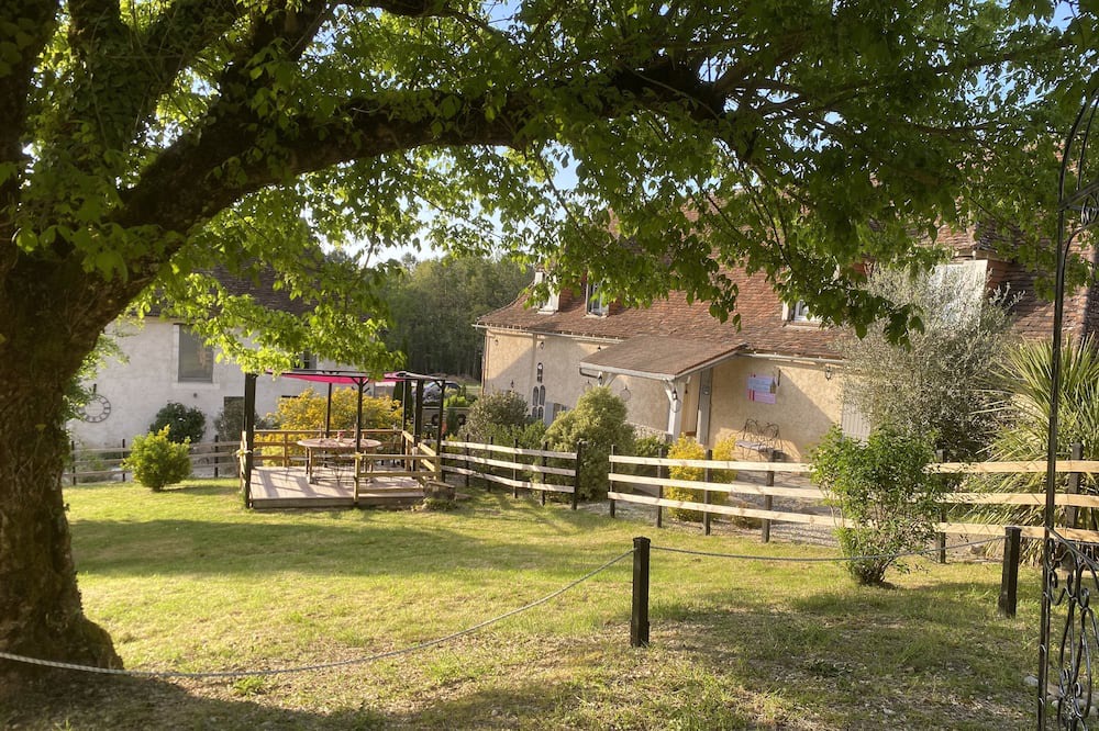 Photo of Outdoor in Eyliac