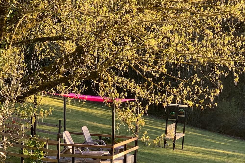 Photo of Outdoor in Eyliac