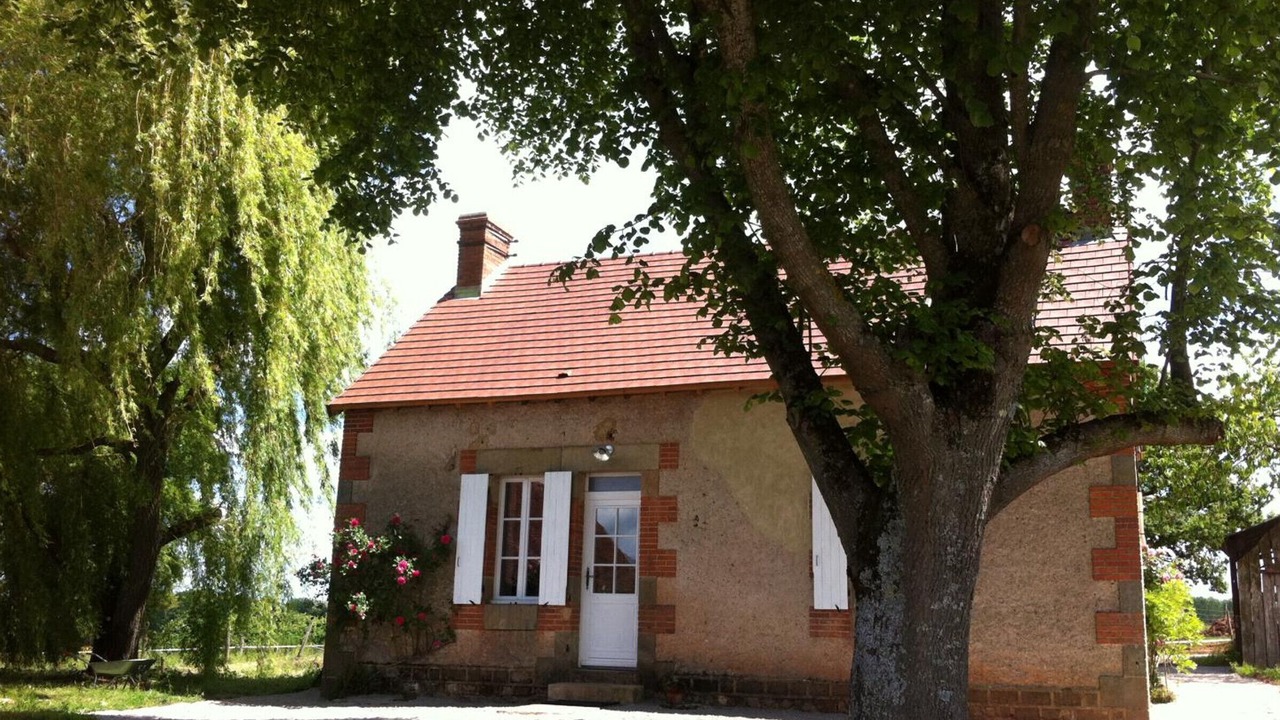 Photo of Outdoor in Agonges