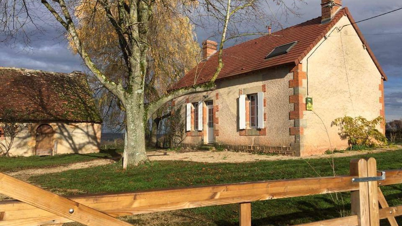 Photo of Outdoor in Agonges