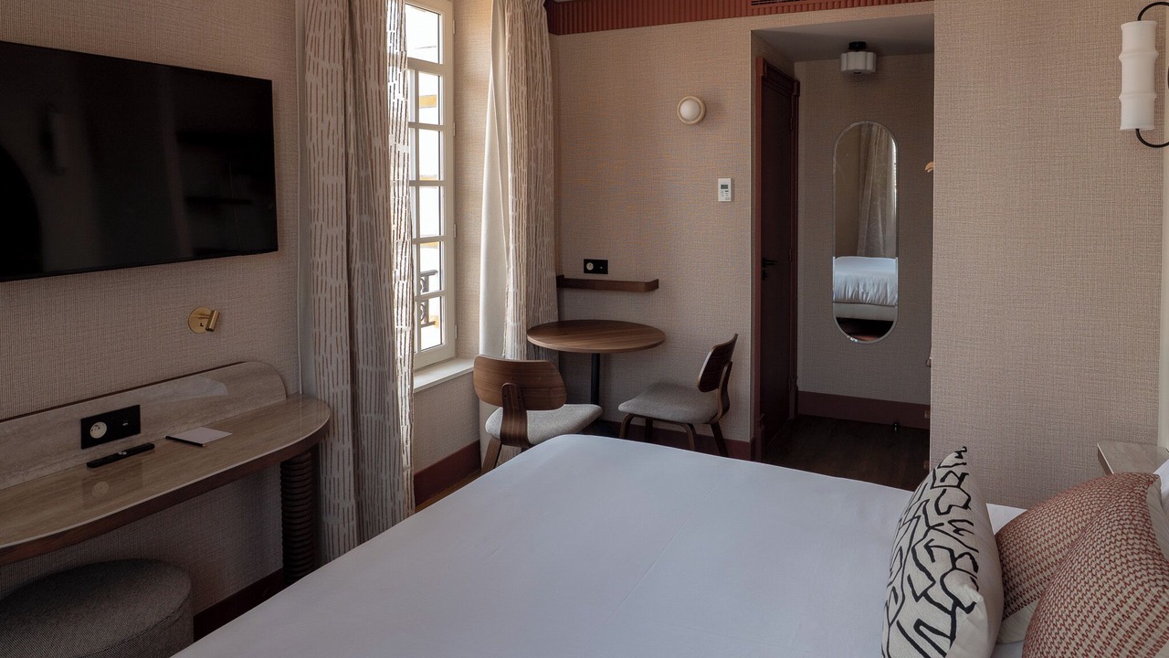 Photo of Bedroom in Biarritz City Centre