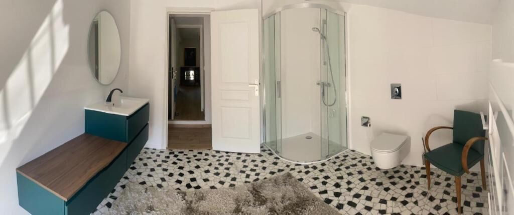 Photo of Bathroom in Pougues-les-Eaux