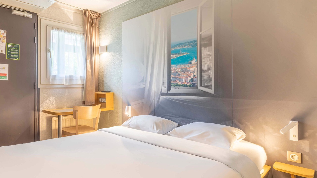 Photo of Bedroom in La Seyne-sur-Mer