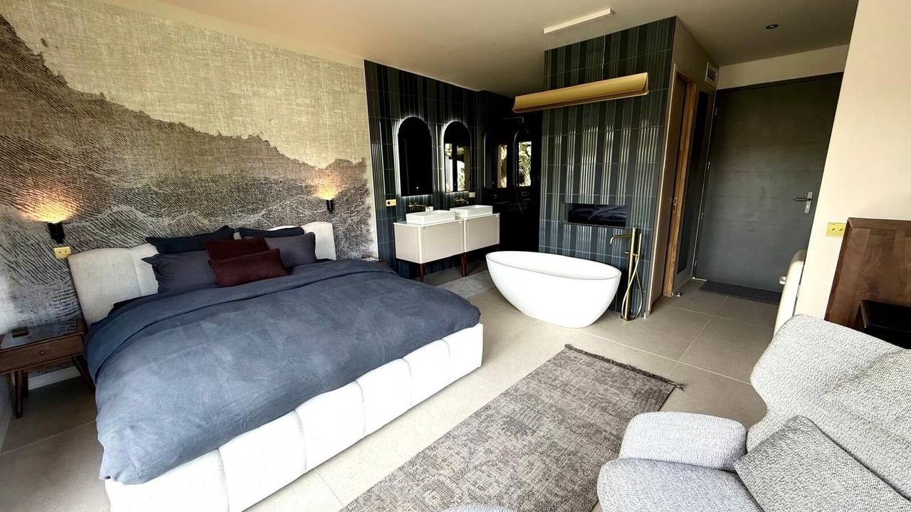 Photo of Bedroom in Saint-Laurent-des-Combes